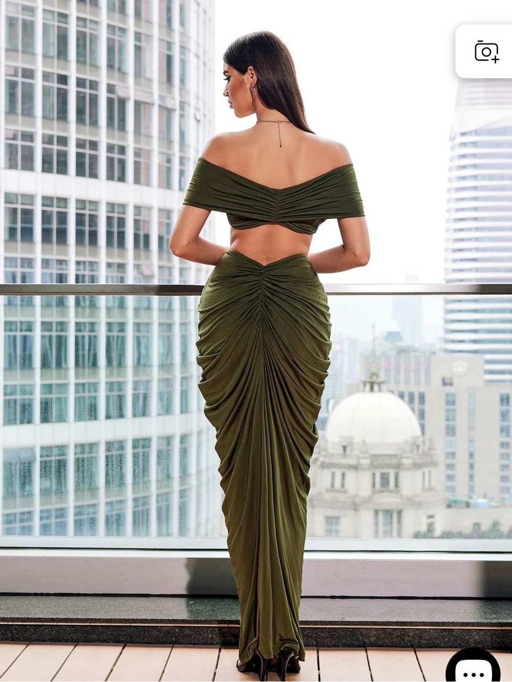 Mewmews Tucker Legeoa V Ruched Skirt Set -MWT - Picture 4 of 5